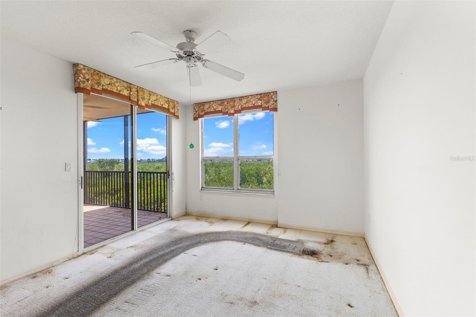 5420 EAGLES POINT CIR #103, SARASOTA, FL, 34231