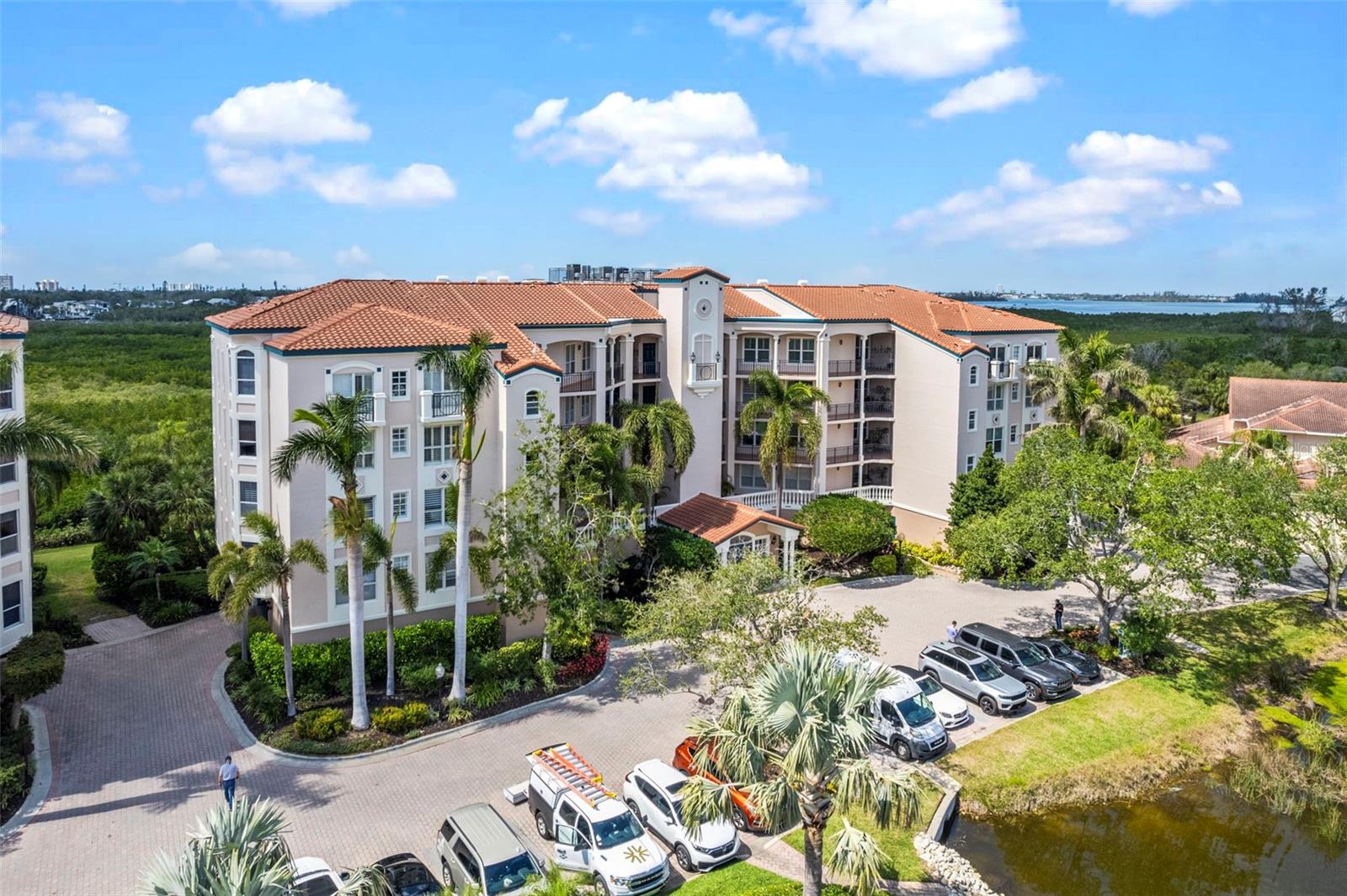 5420 EAGLES POINT CIR #103, SARASOTA, FL, 34231