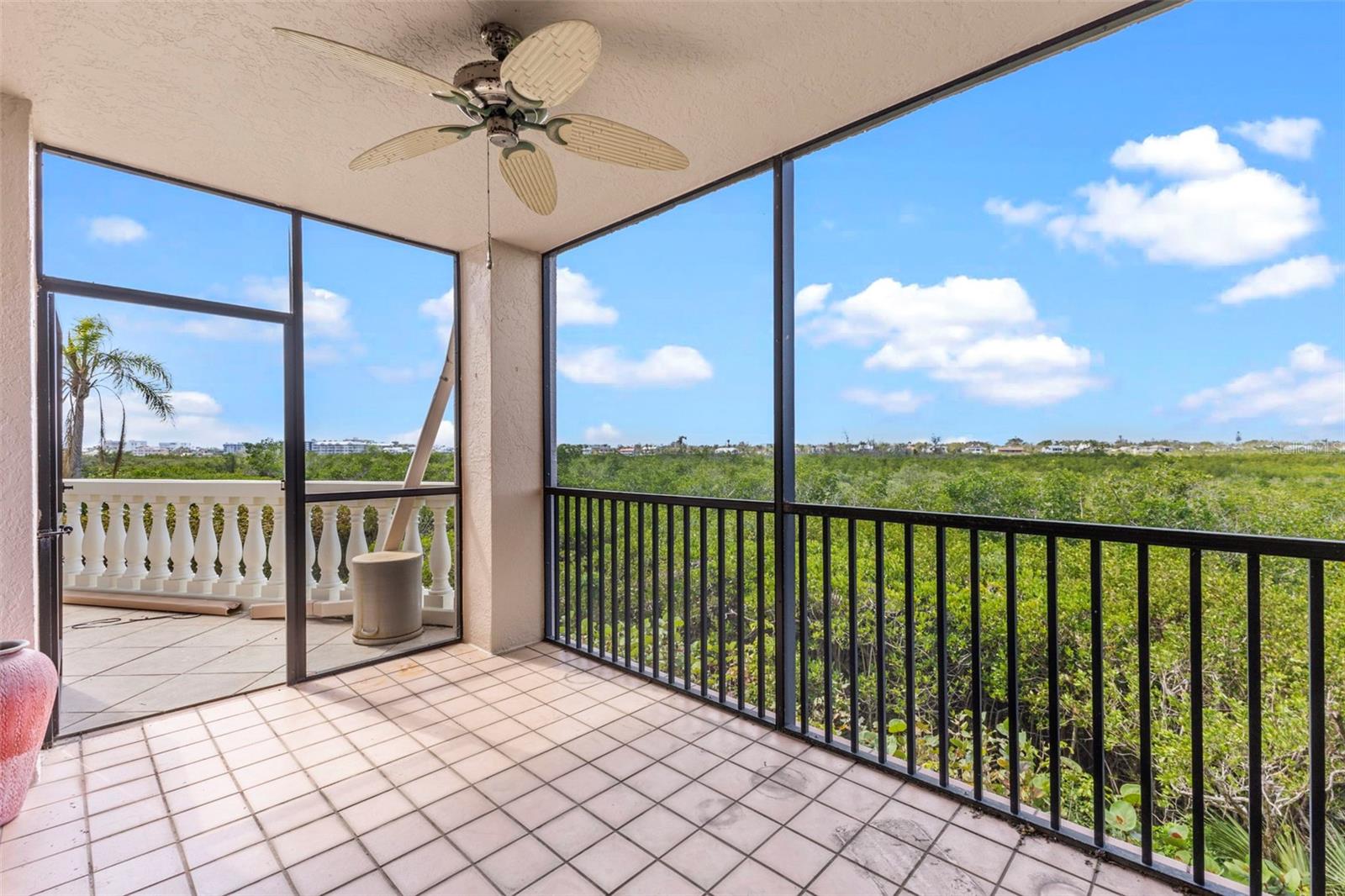 5420 EAGLES POINT CIR #103, SARASOTA, FL, 34231