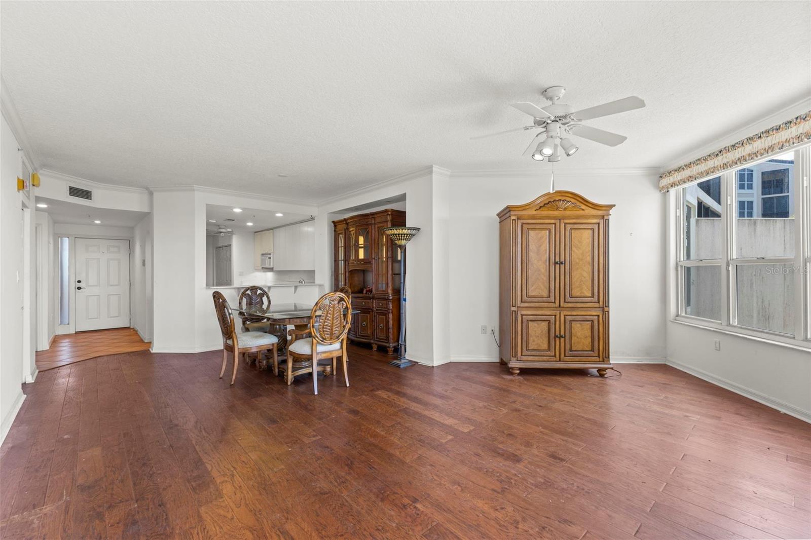 5420 EAGLES POINT CIR #103, SARASOTA, FL, 34231