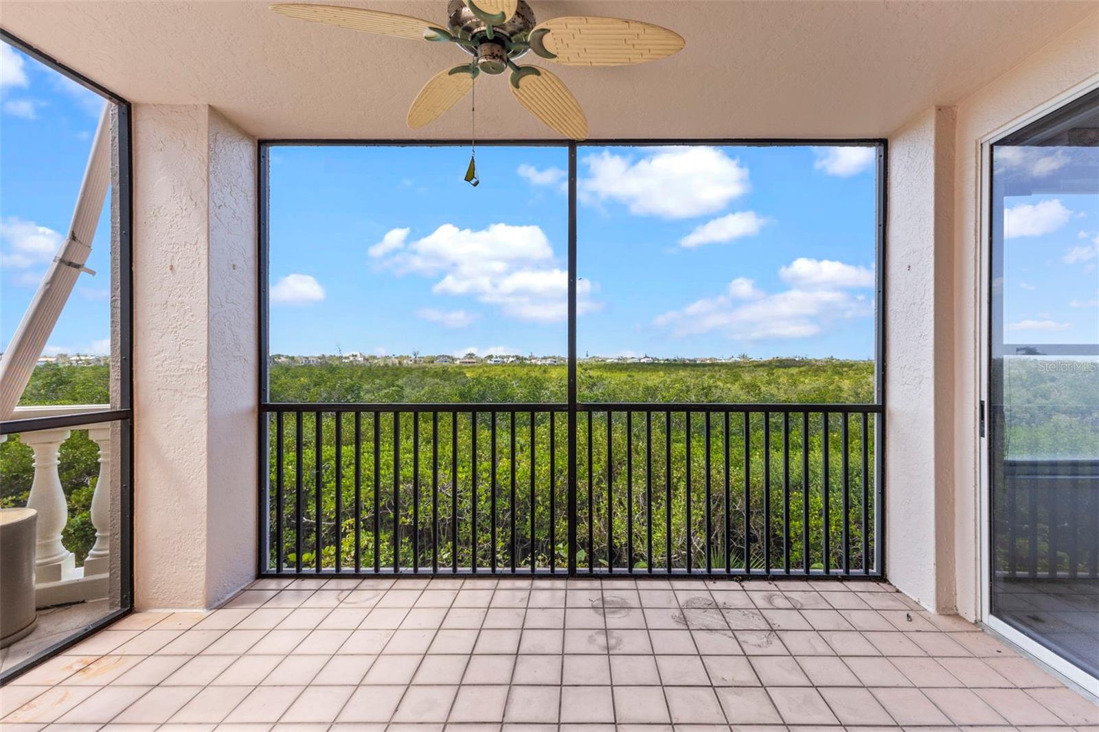 5420 EAGLES POINT CIR #103, SARASOTA, FL, 34231