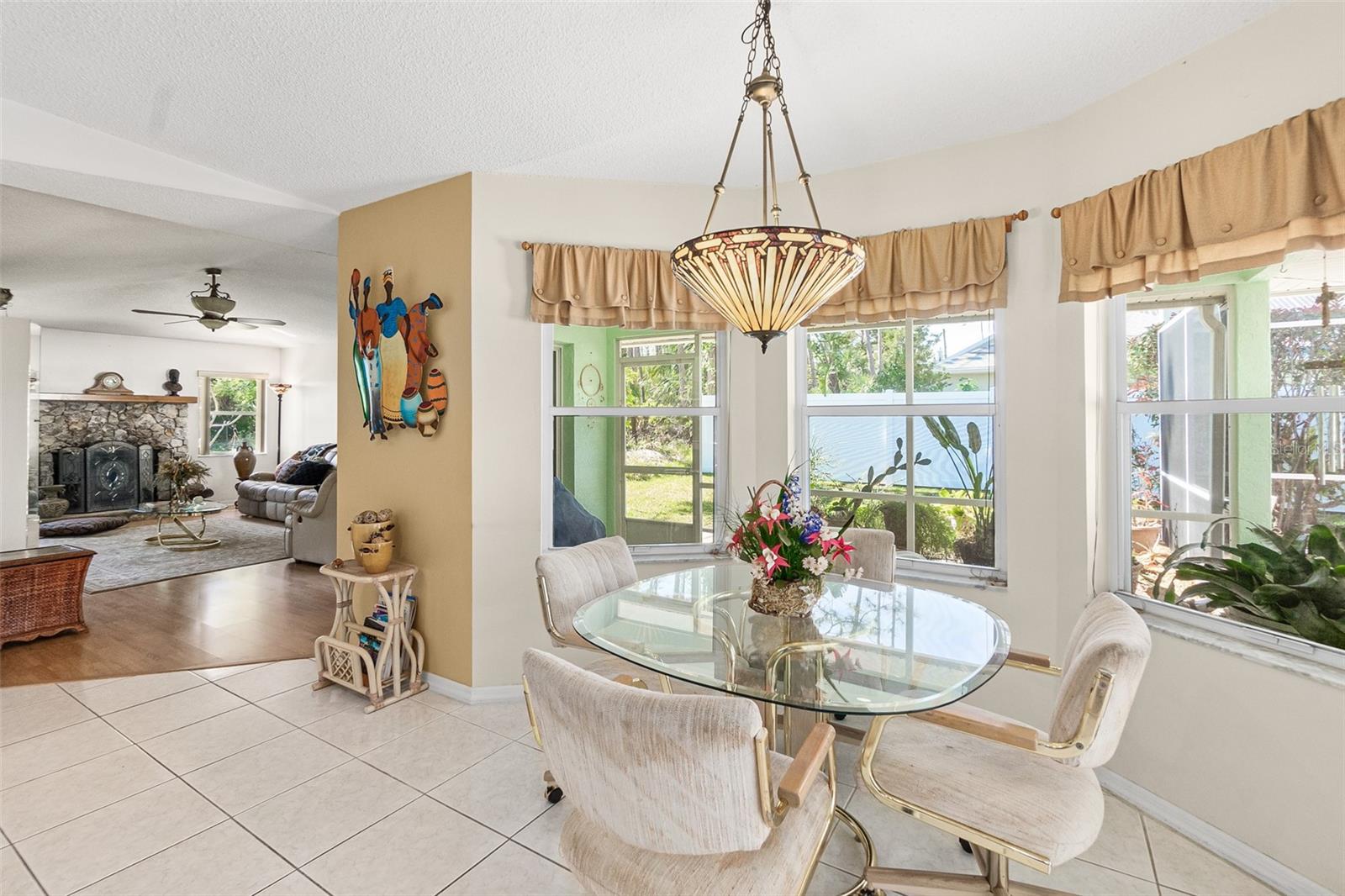 33 POINSETTIA LN, PALM COAST, FL, 32164