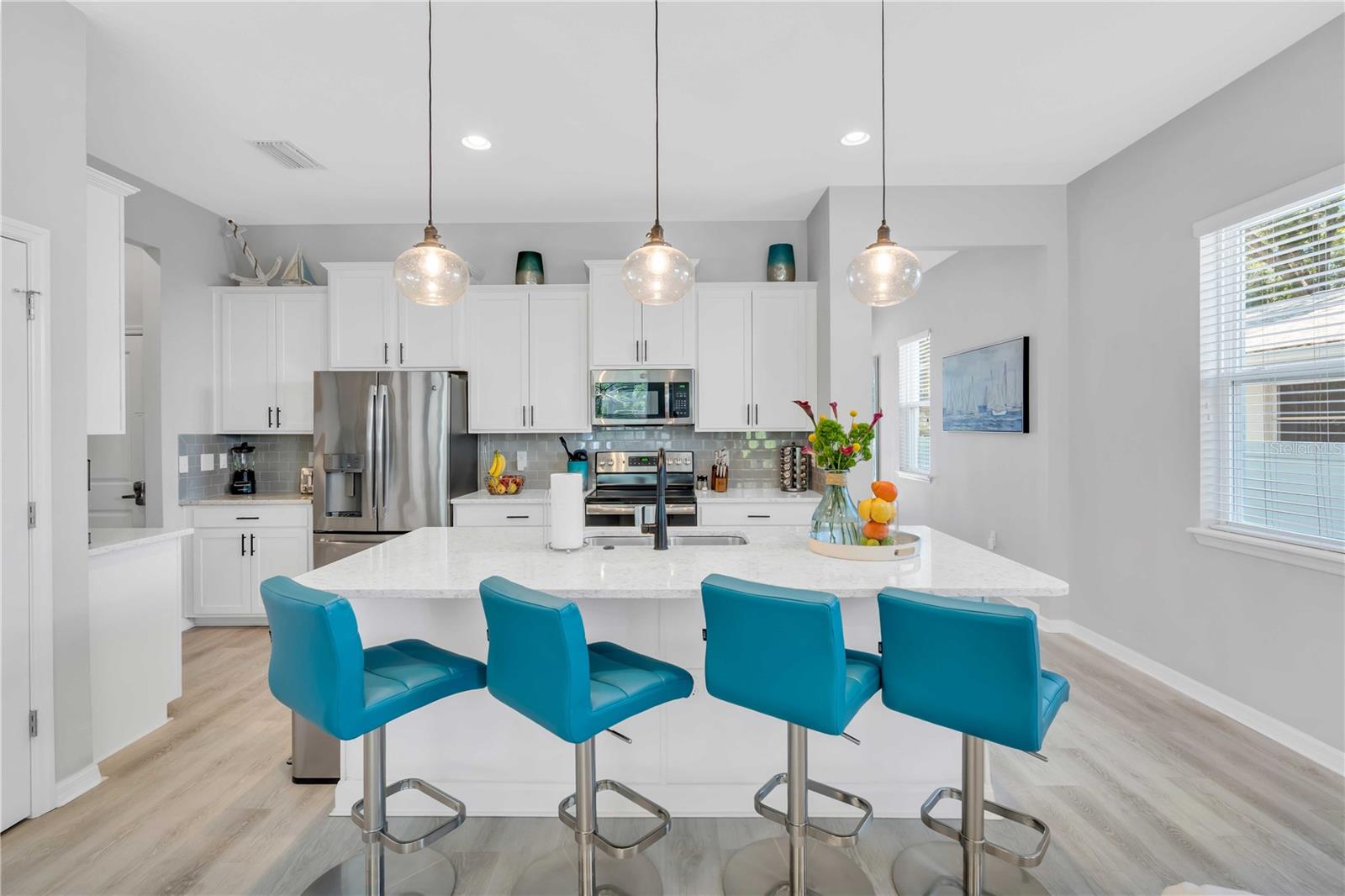 2283 ARLINGTON ST, SARASOTA, FL, 34239