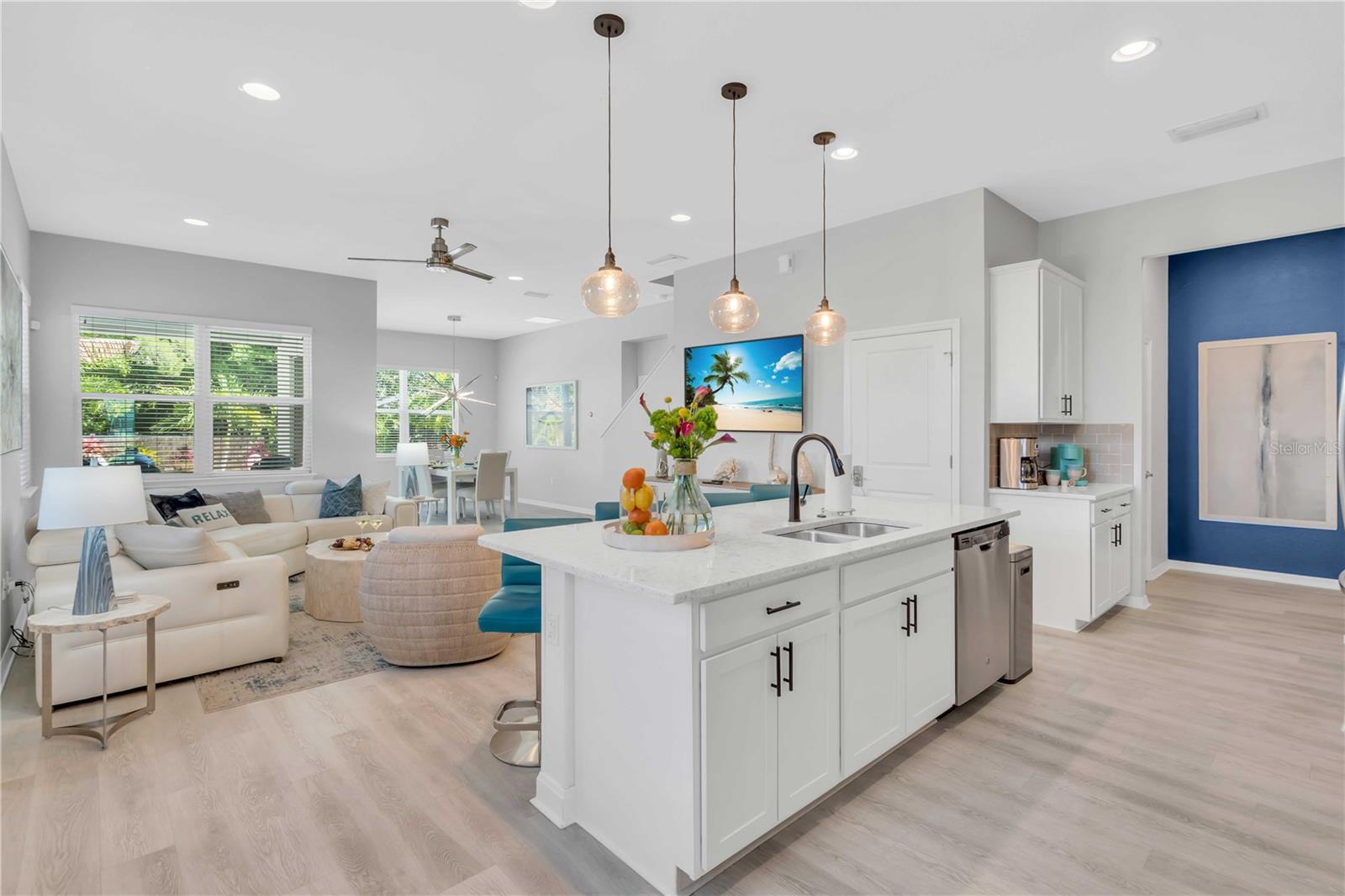 2283 ARLINGTON ST, SARASOTA, FL, 34239