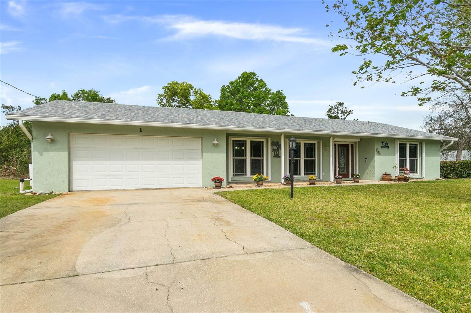 1 FLAMINGO DR, PALM COAST, FL, 32137