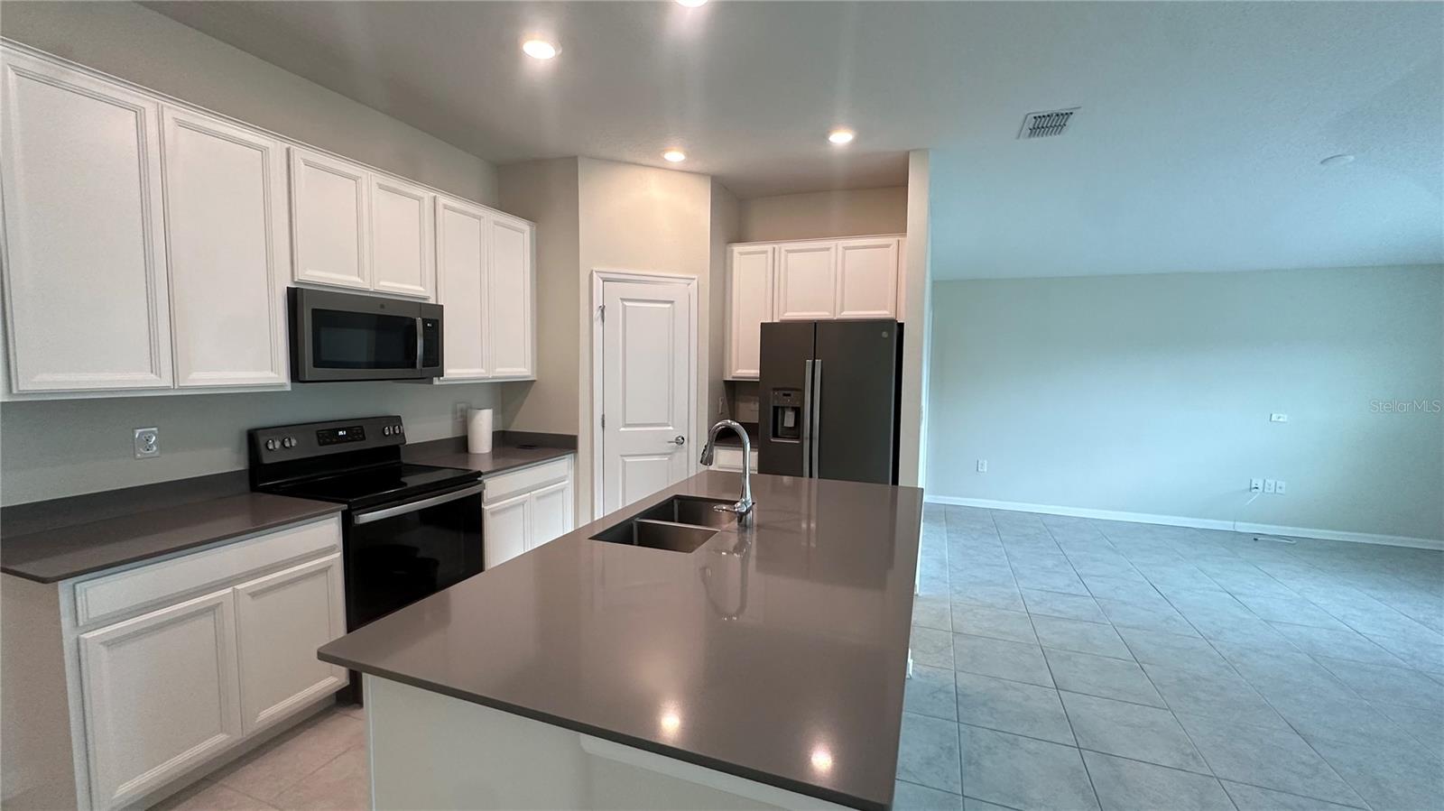 16419 GLASSY LOCH LOOP, CLERMONT, FL, 34714