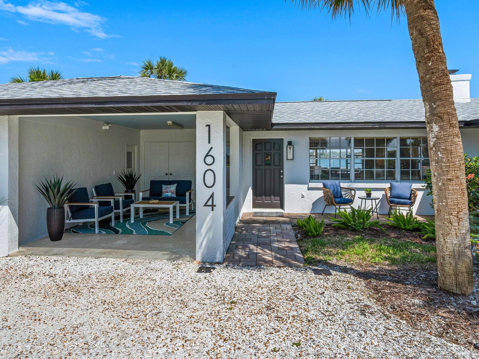 N6137556 Property Photo