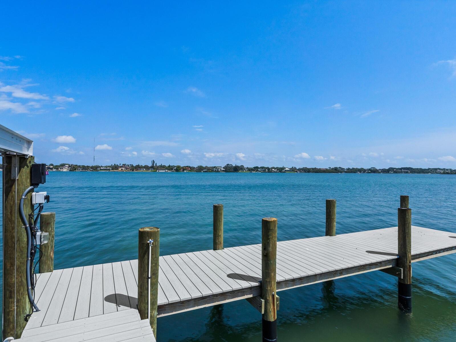 N6137556 Property Photo