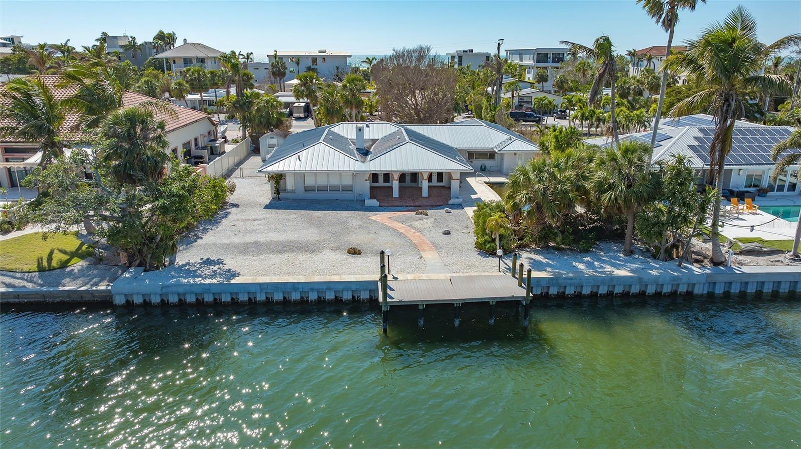 A4642794 Property Photo