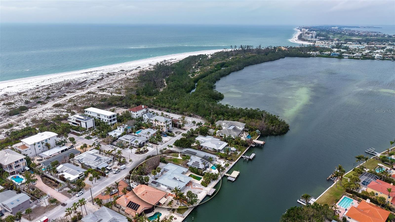 A4642794 Property Photo