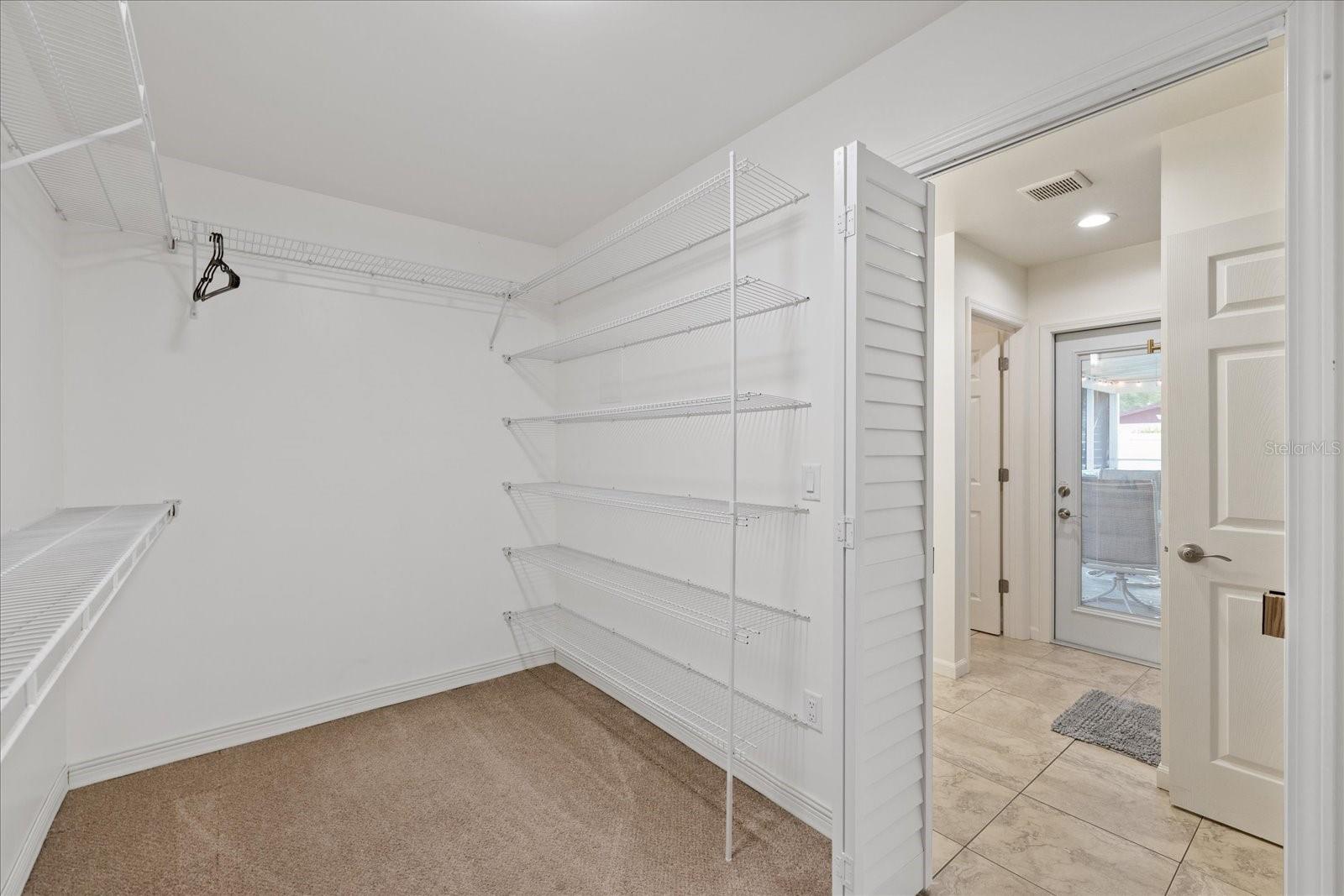 6339 S LANSDALE CIR, TAMPA, FL, 33616