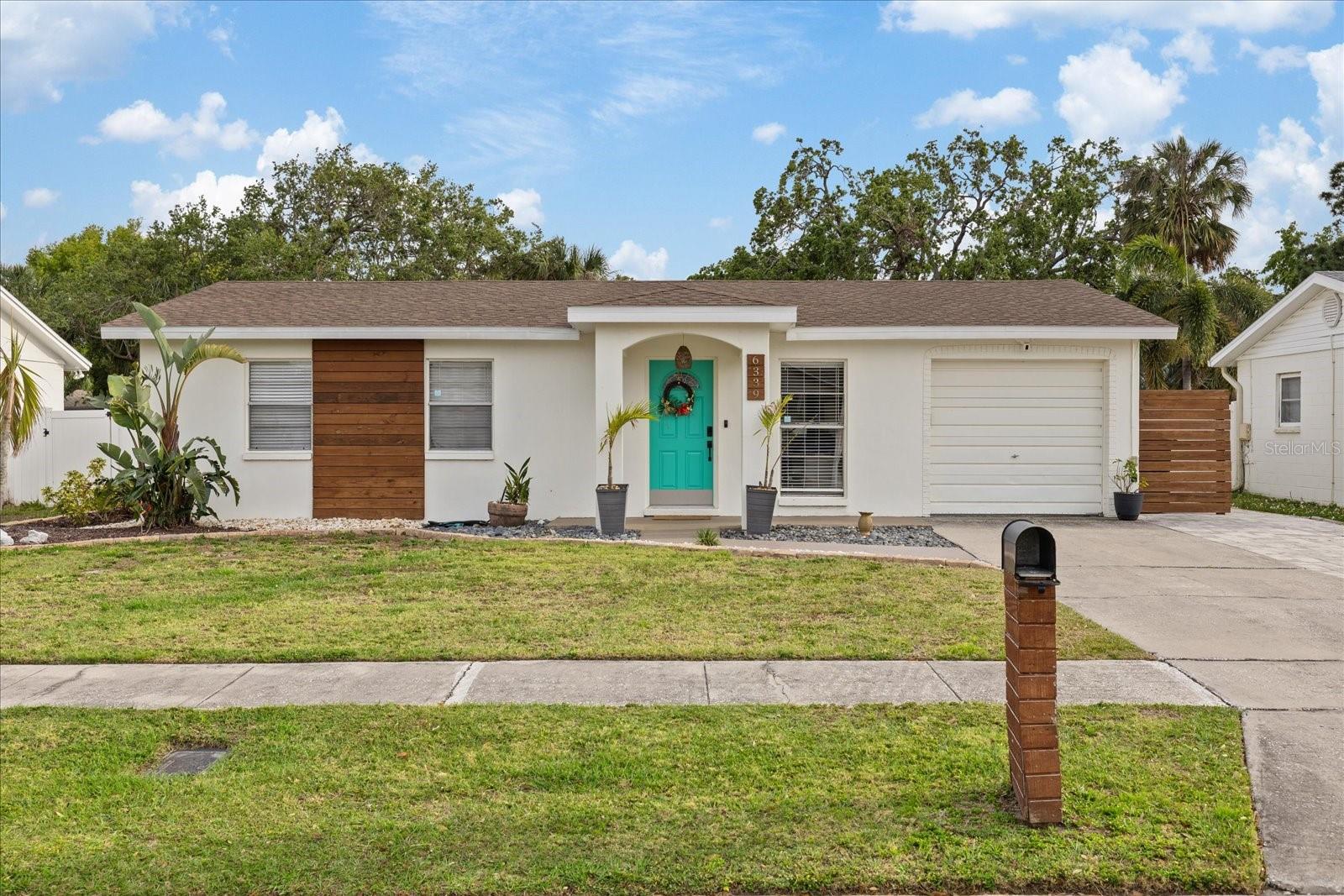 6339 S LANSDALE CIR, TAMPA, FL, 33616