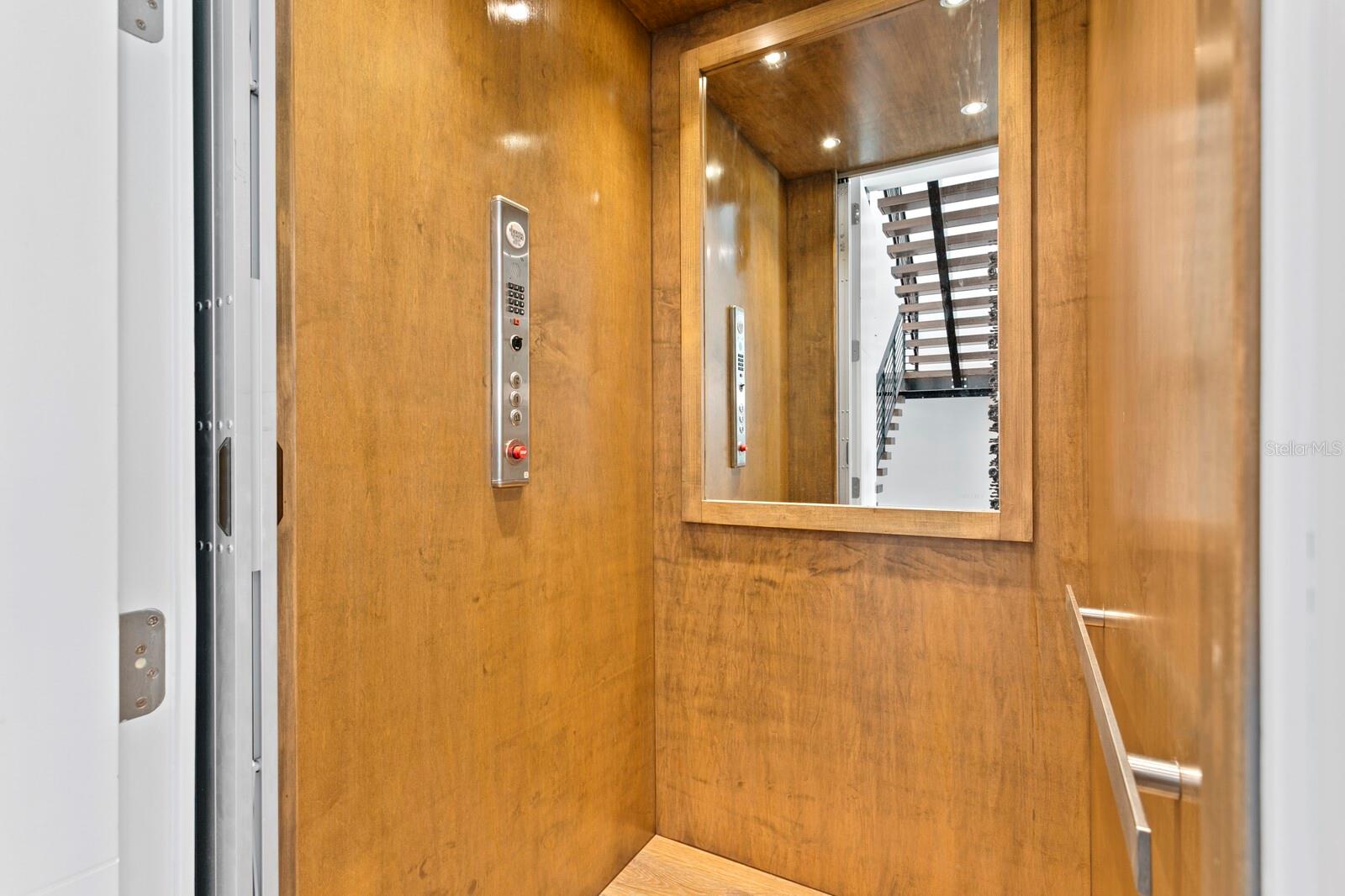 TB8356659 Property Photo