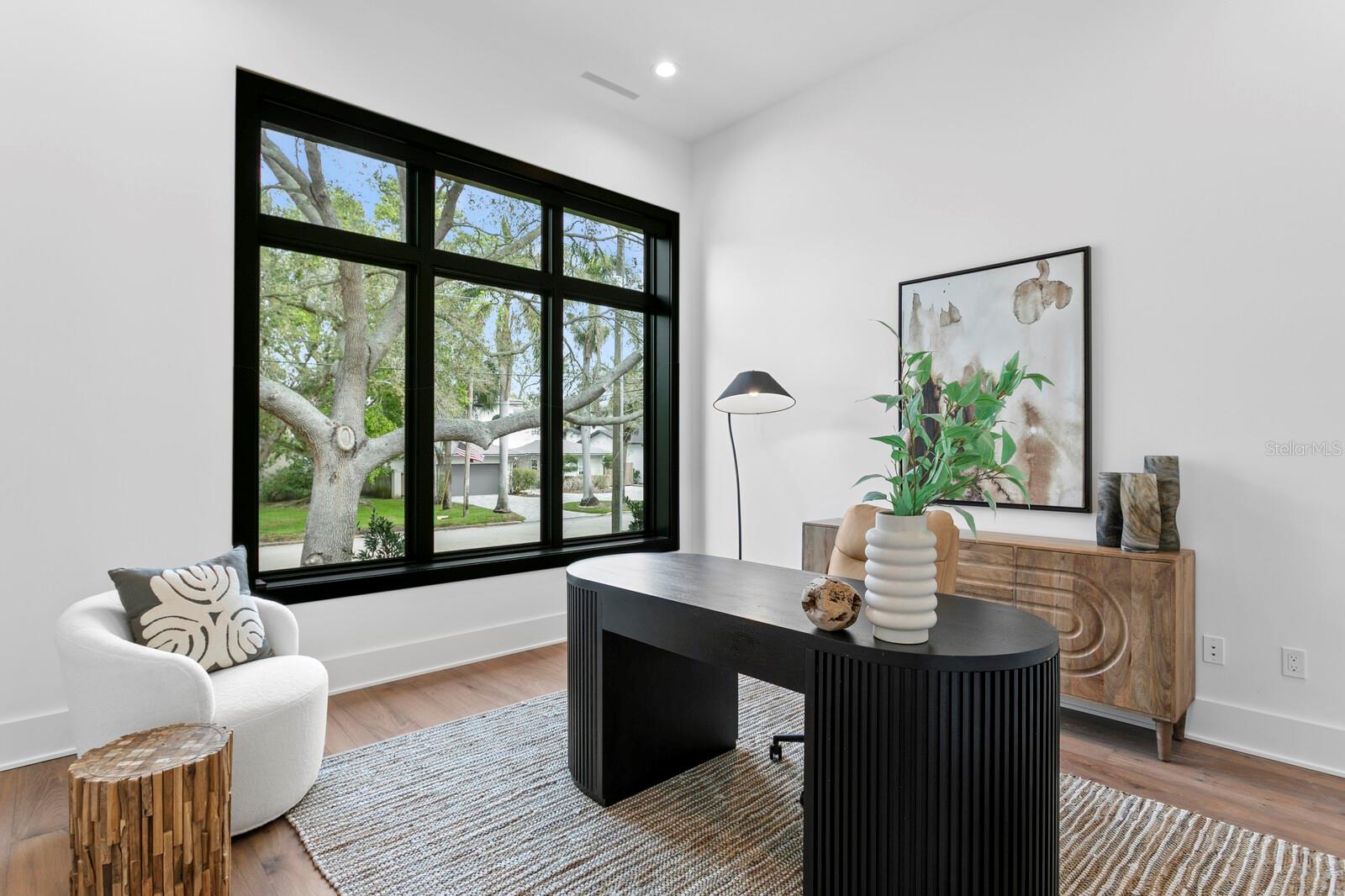 TB8356659 Property Photo