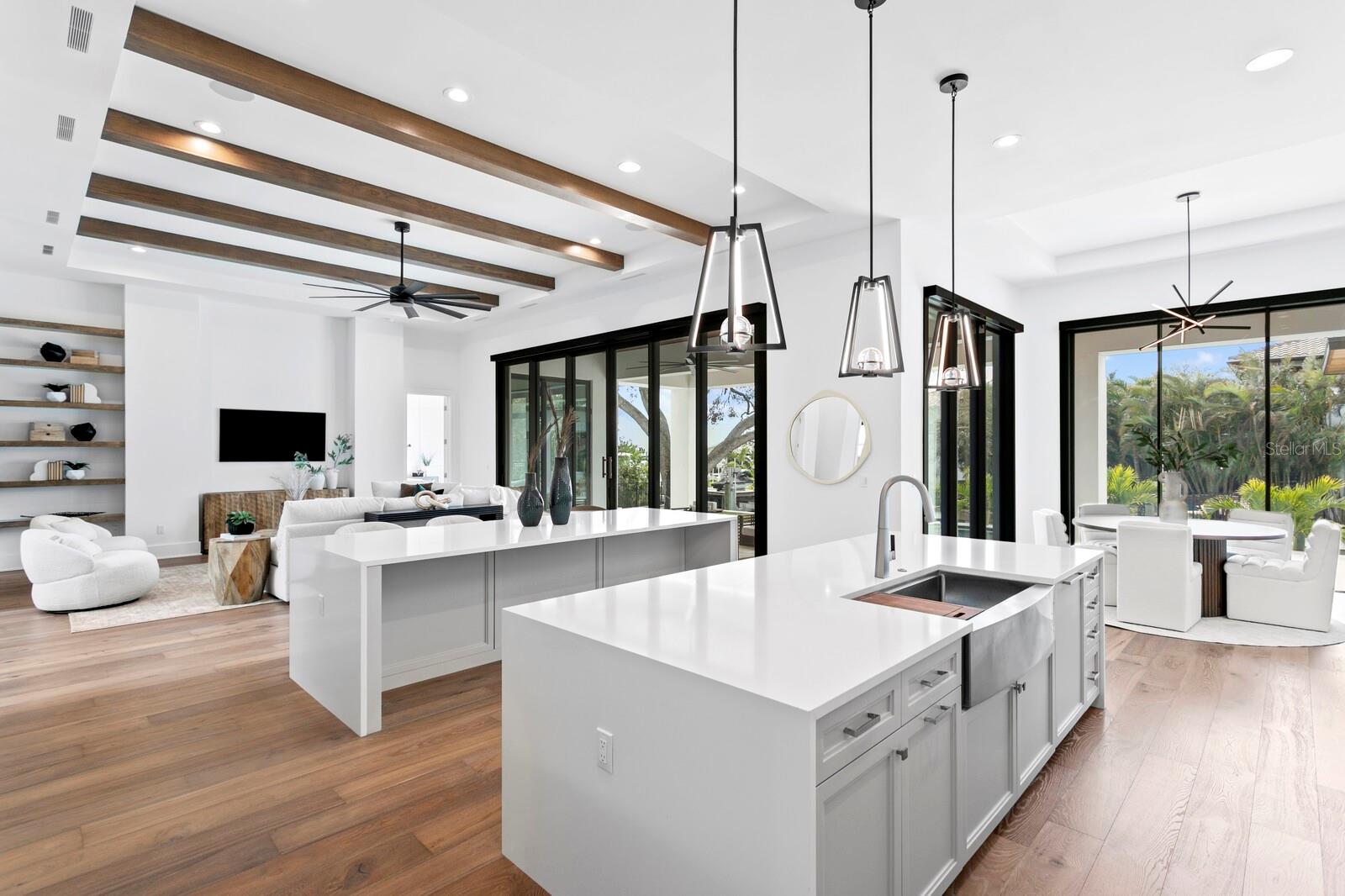 TB8356659 Property Photo