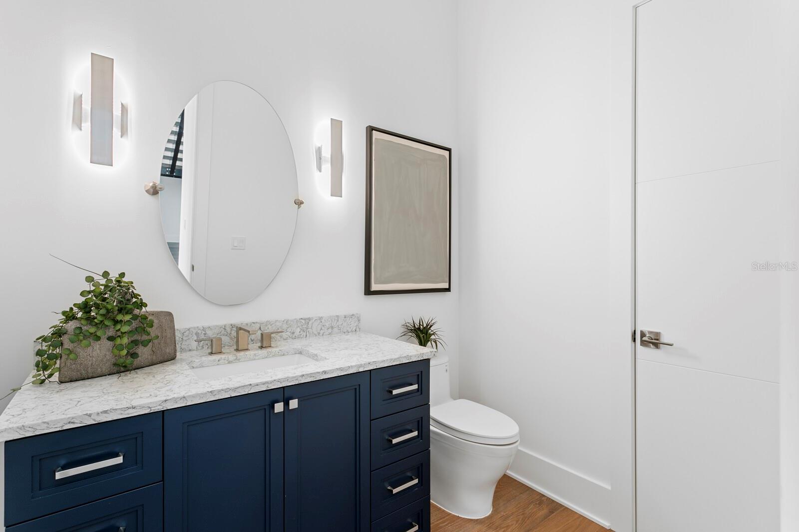 TB8356659 Property Photo