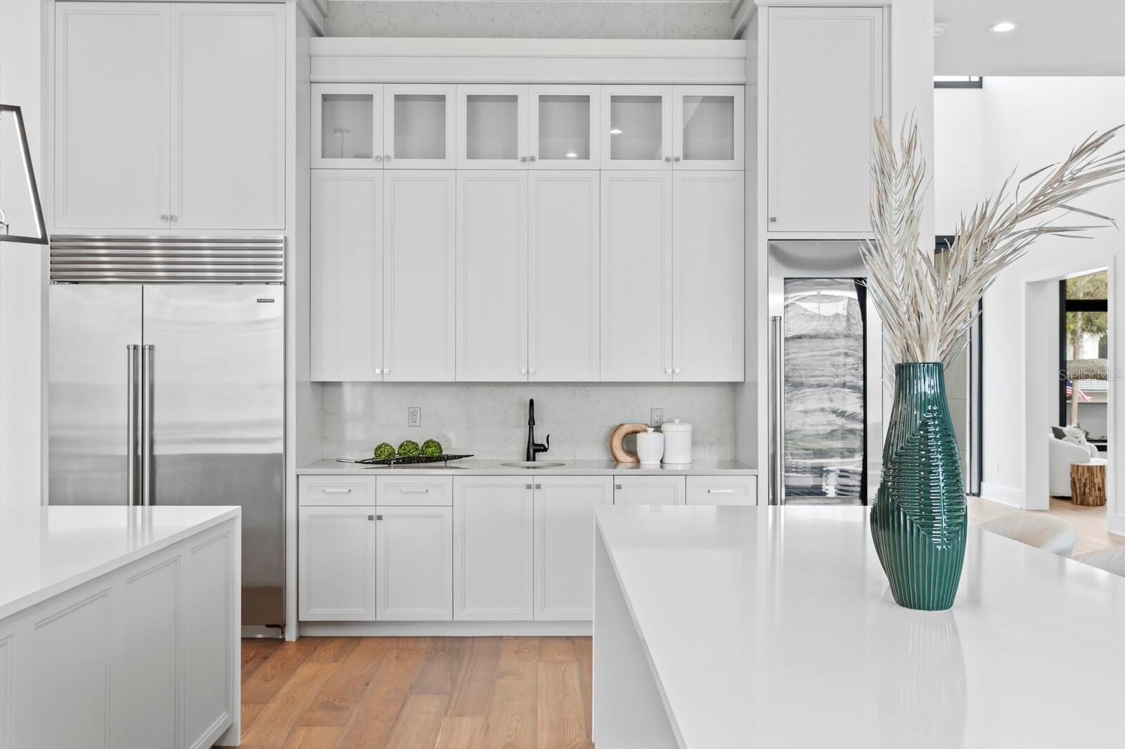 TB8356659 Property Photo