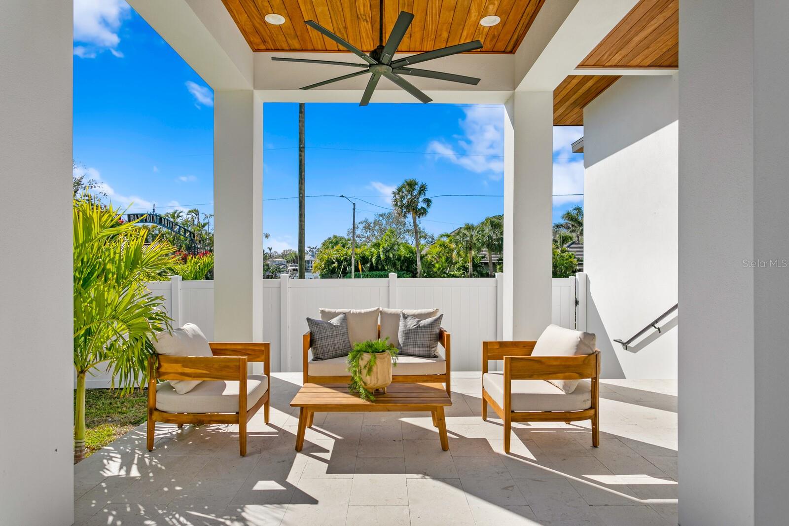 TB8356659 Property Photo