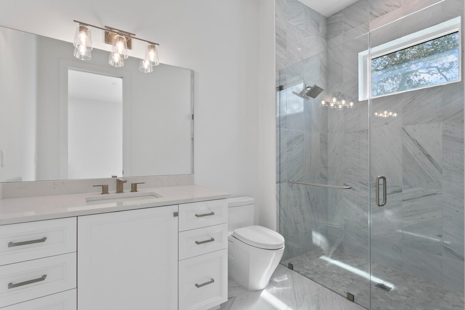 TB8356659 Property Photo