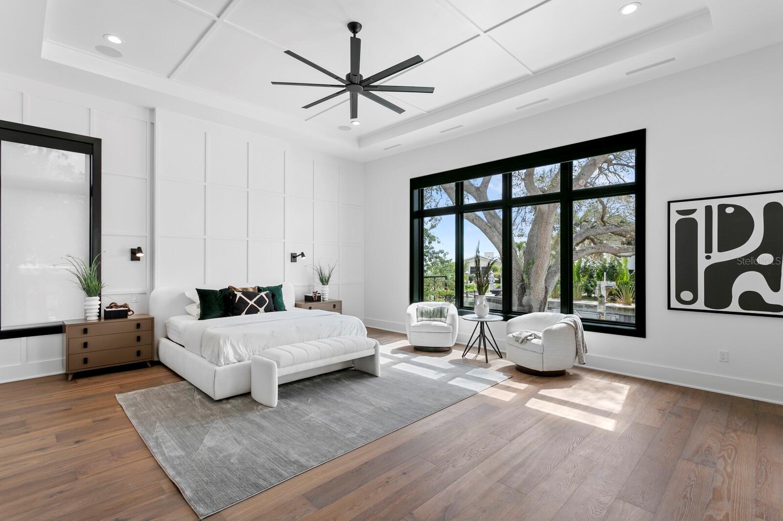 TB8356659 Property Photo