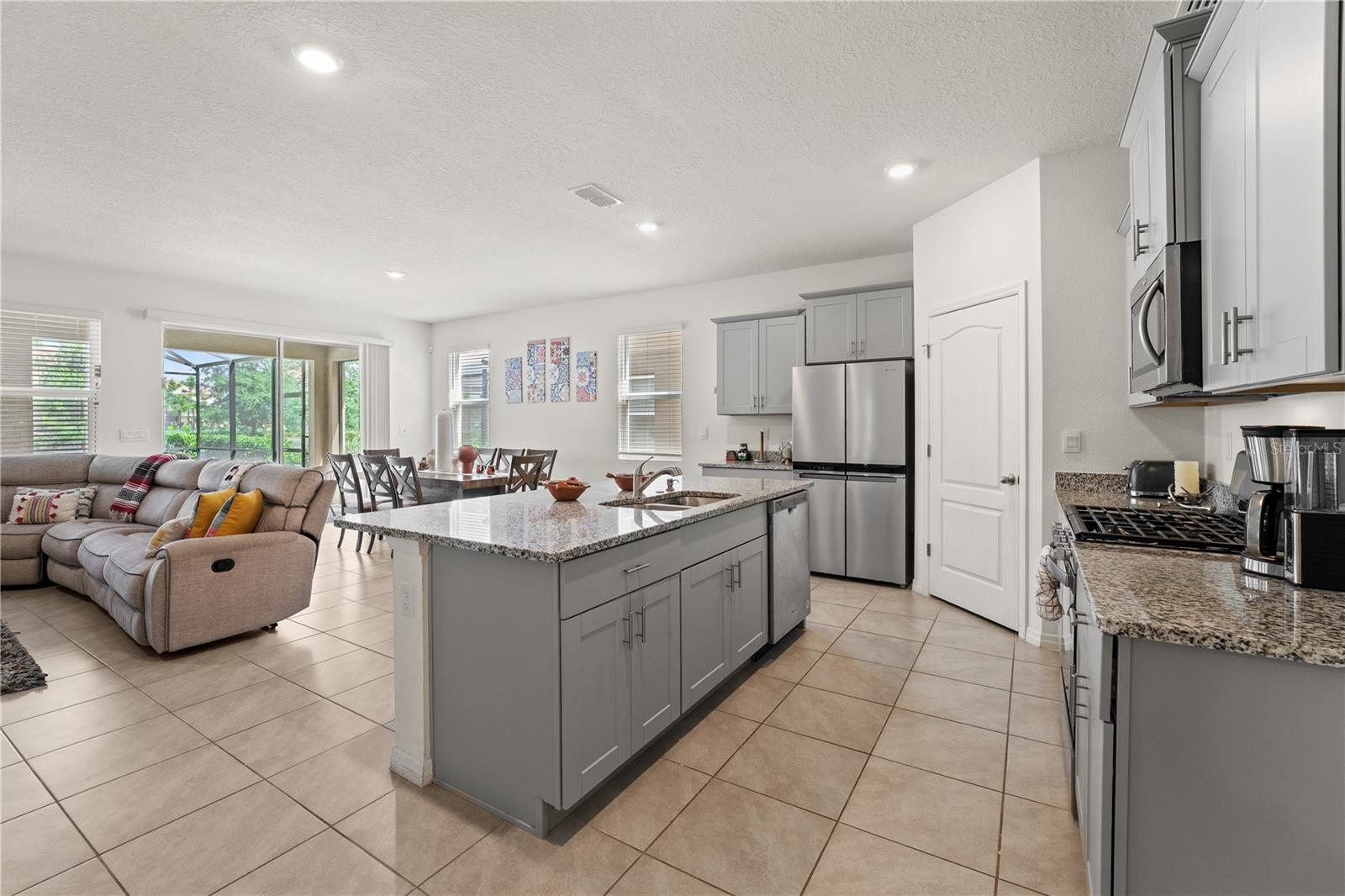 7630 OAKMOSS LOOP, DAVENPORT, FL, 33837