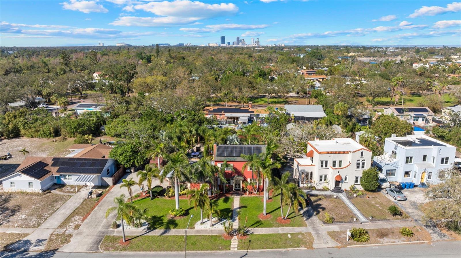 TB8356696 Property Photo