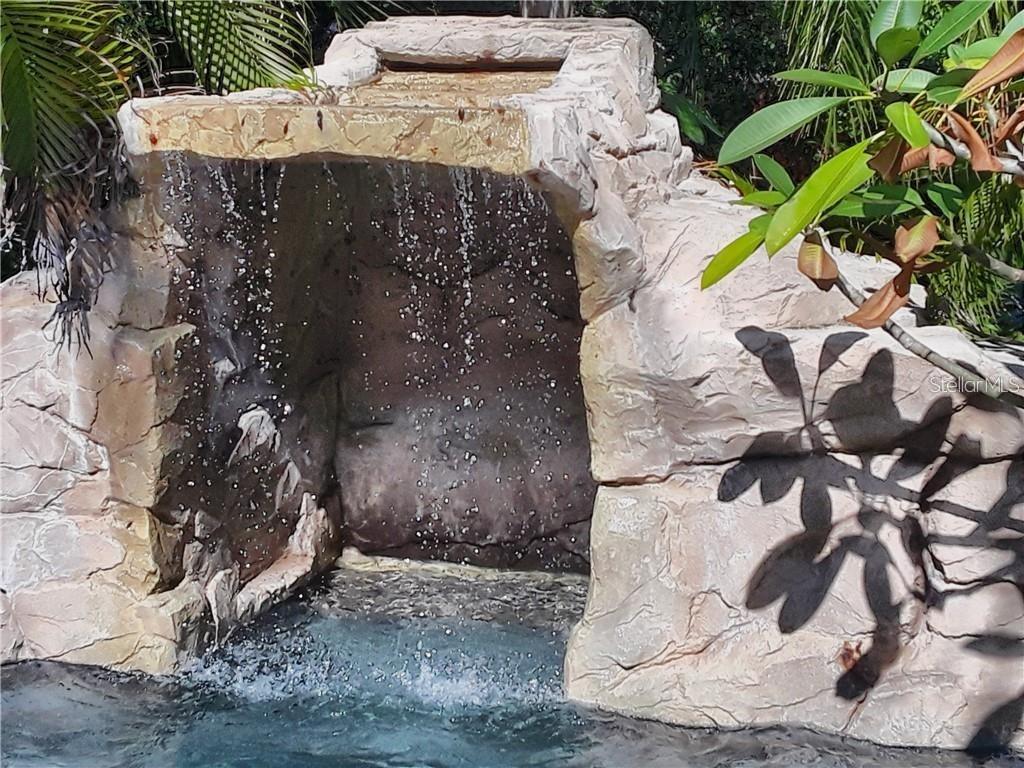 TB8356696 Property Photo