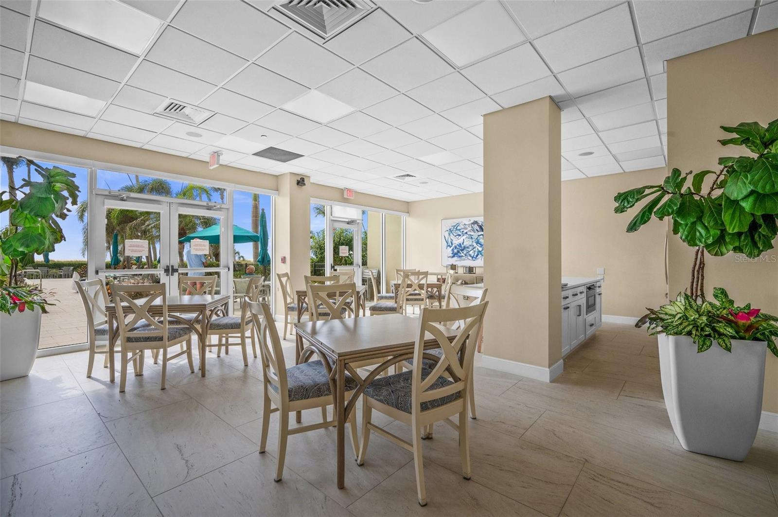 140 SEAVIEW CT #302N, MARCO ISLAND, FL, 34145