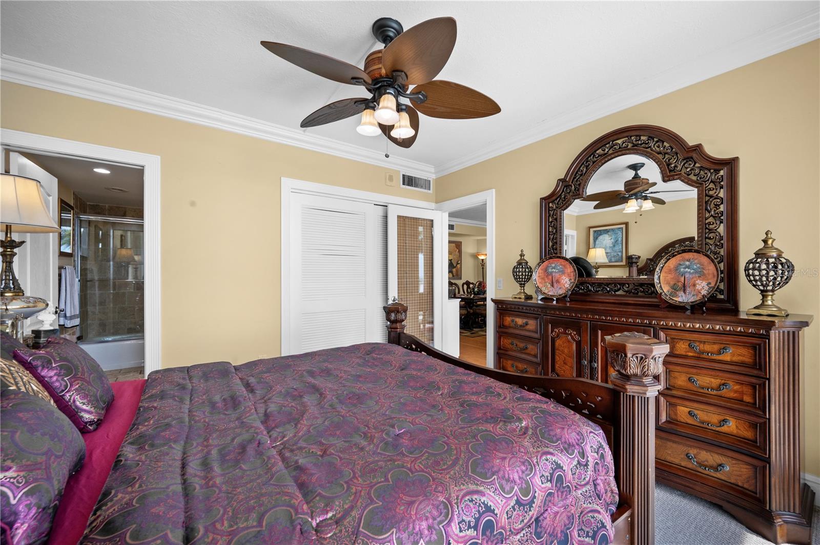 140 SEAVIEW CT #302N, MARCO ISLAND, FL, 34145