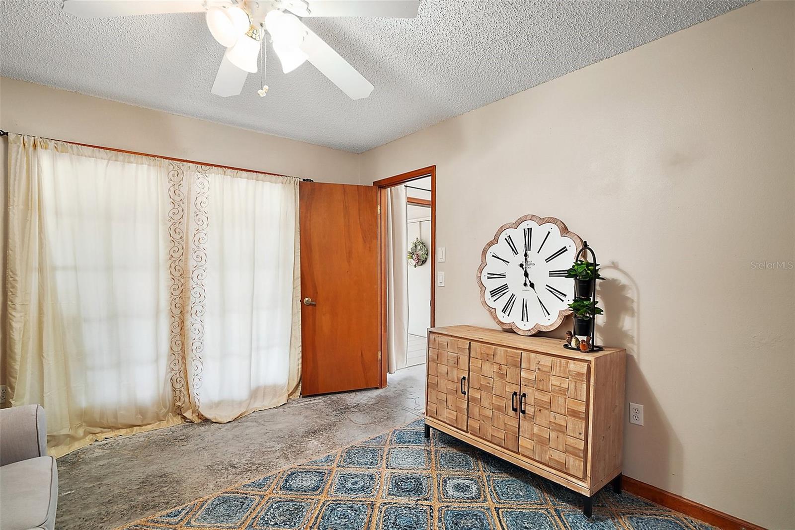 18 COVE LN, EUSTIS, FL, 32726