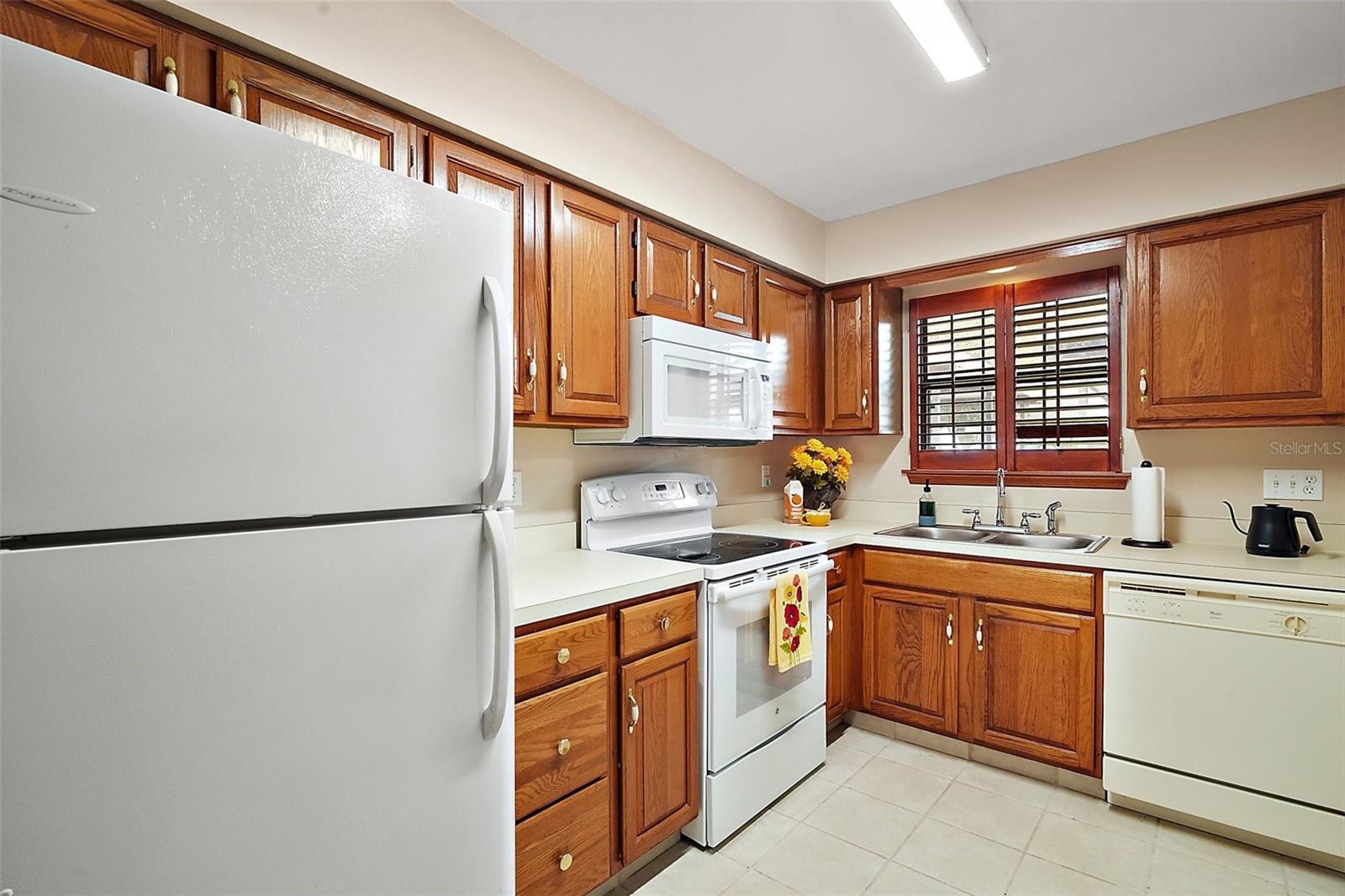 18 COVE LN, EUSTIS, FL, 32726