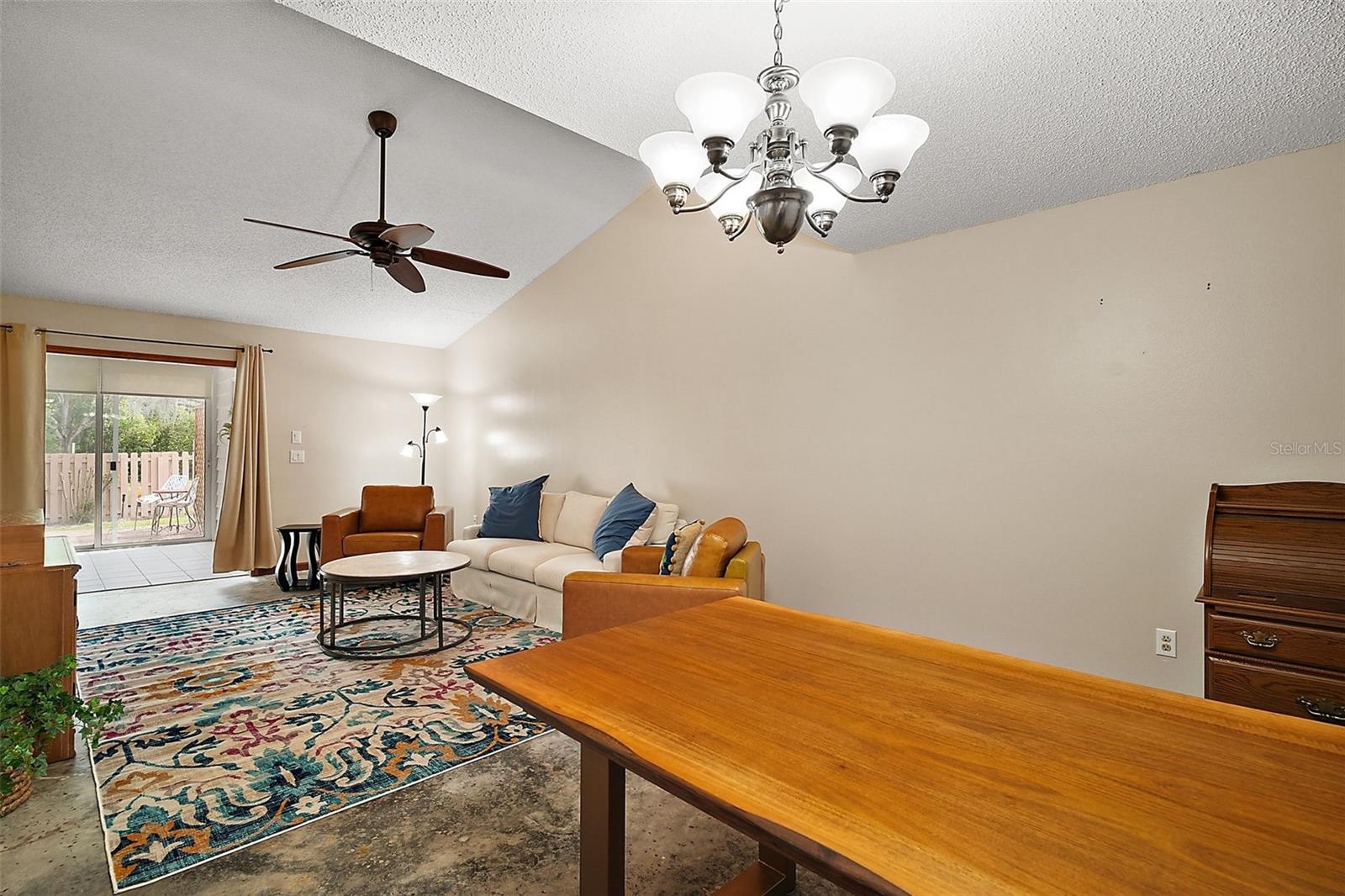 18 COVE LN, EUSTIS, FL, 32726