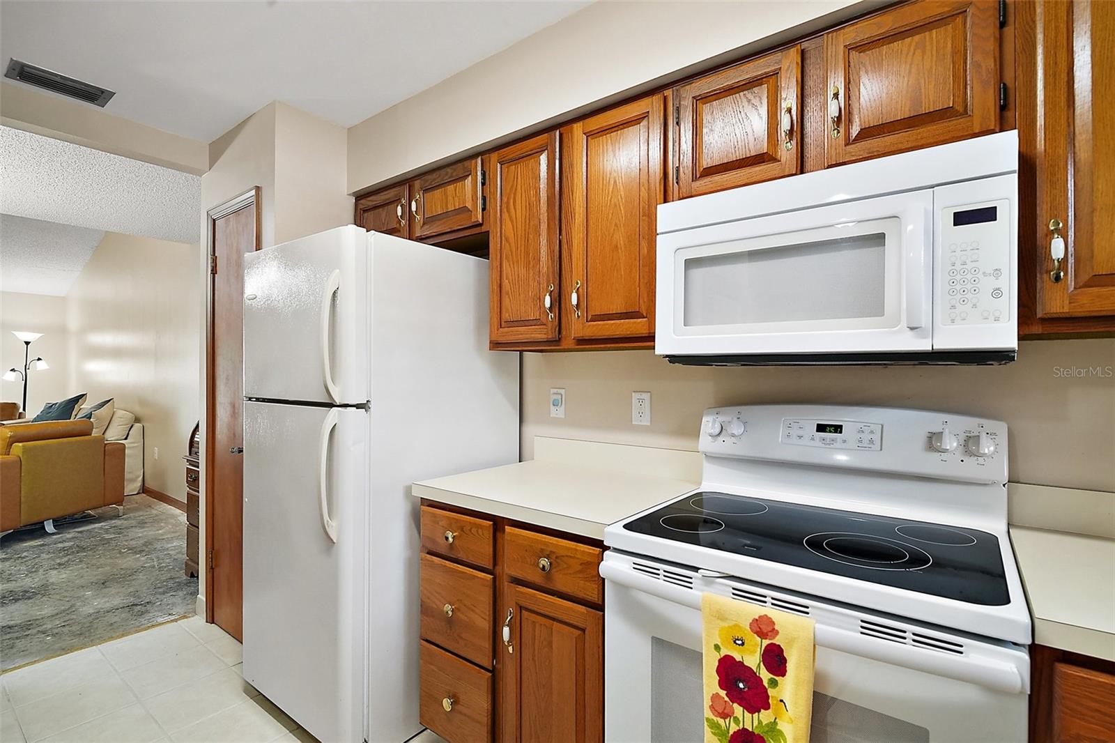 18 COVE LN, EUSTIS, FL, 32726