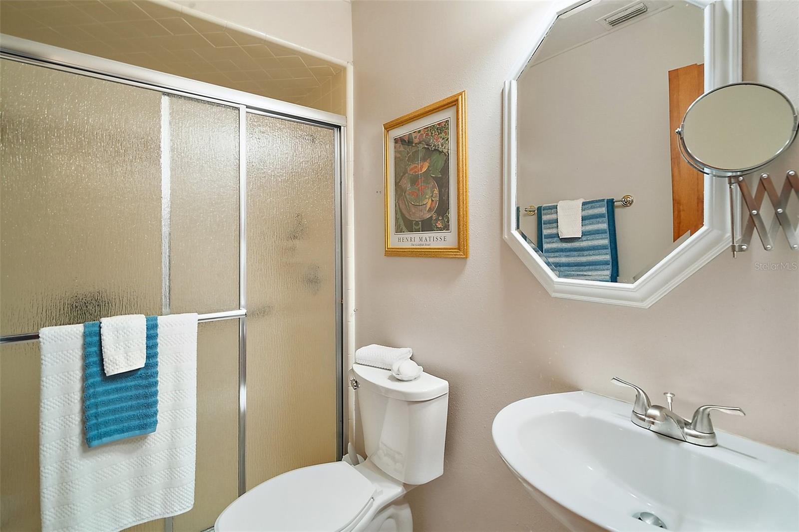 18 COVE LN, EUSTIS, FL, 32726