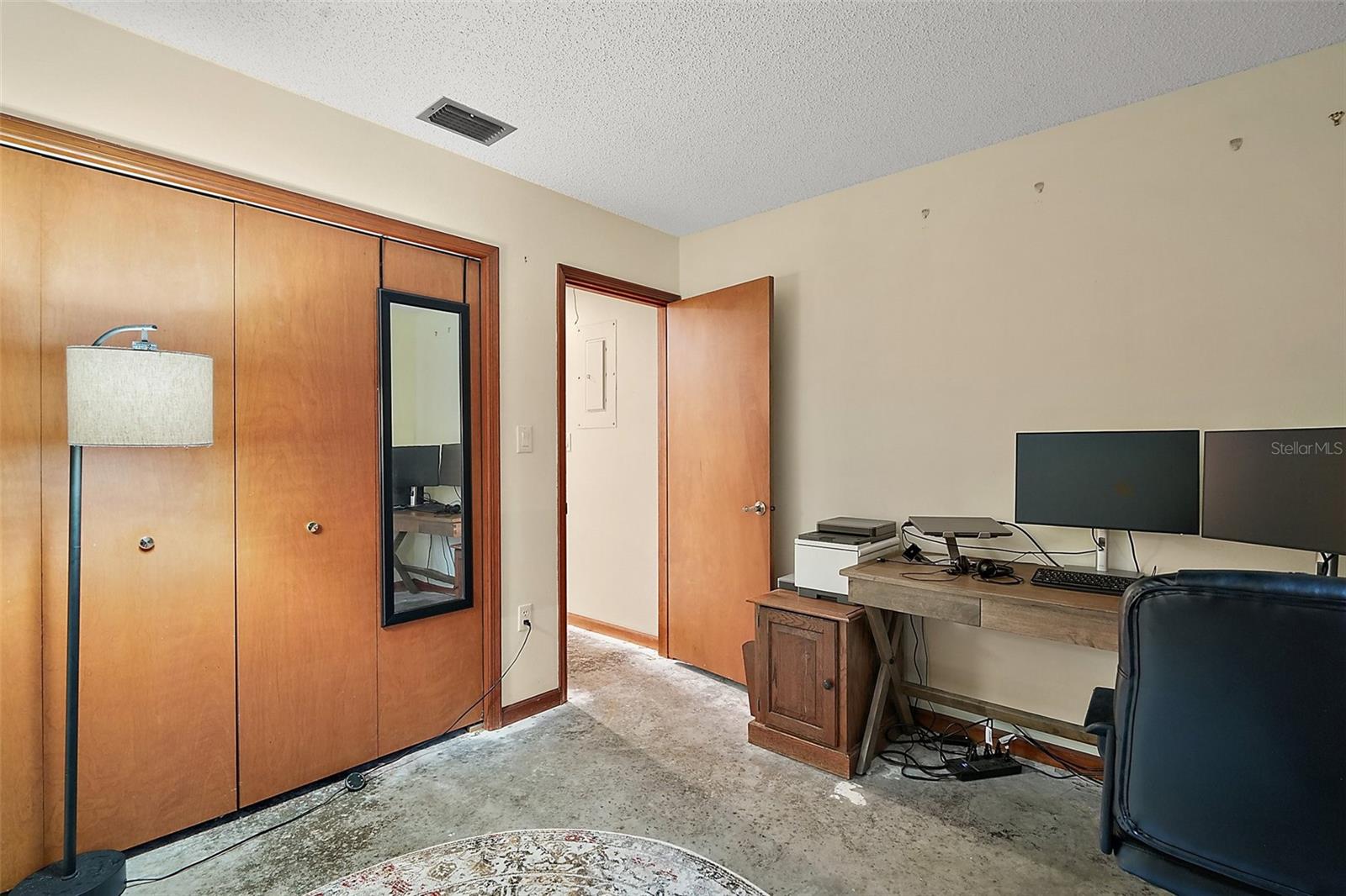 18 COVE LN, EUSTIS, FL, 32726