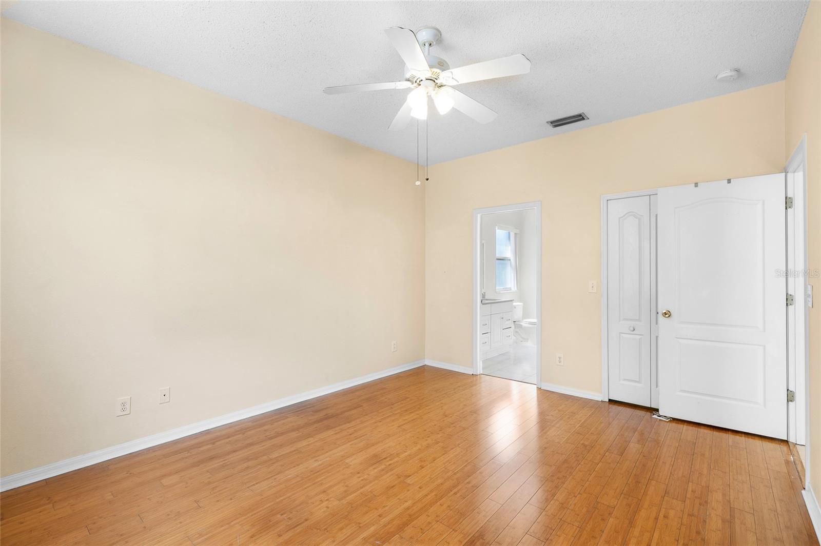 12526 BLAZING STAR DR, TAMPA, FL, 33626