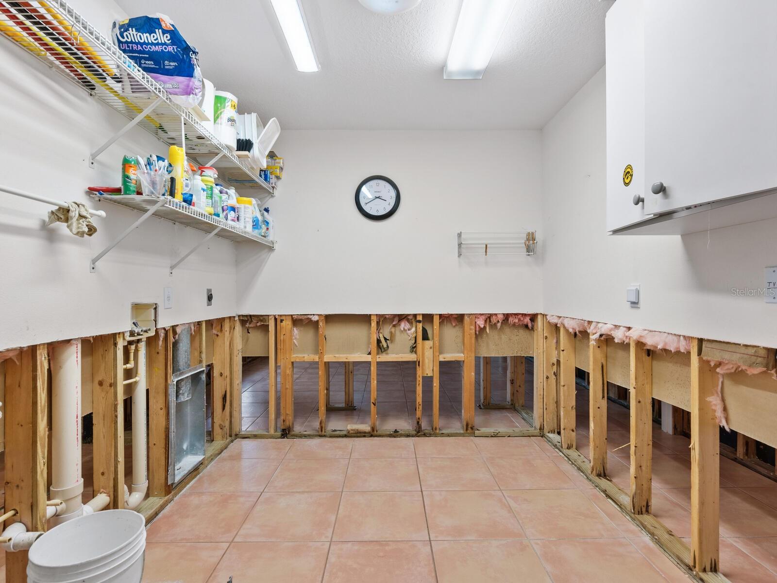 1374 MOONMIST DR #B1, SARASOTA, FL, 34242