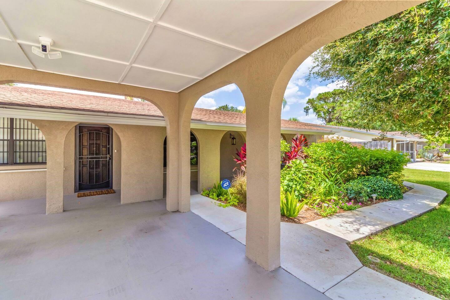 1011 68TH AVE W, BRADENTON, FL, 34207