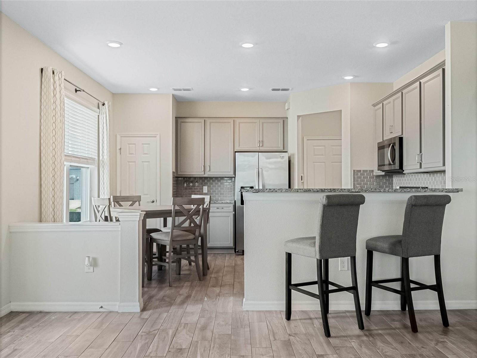 3908 GRASSLAND DR, ORLANDO, FL, 32824