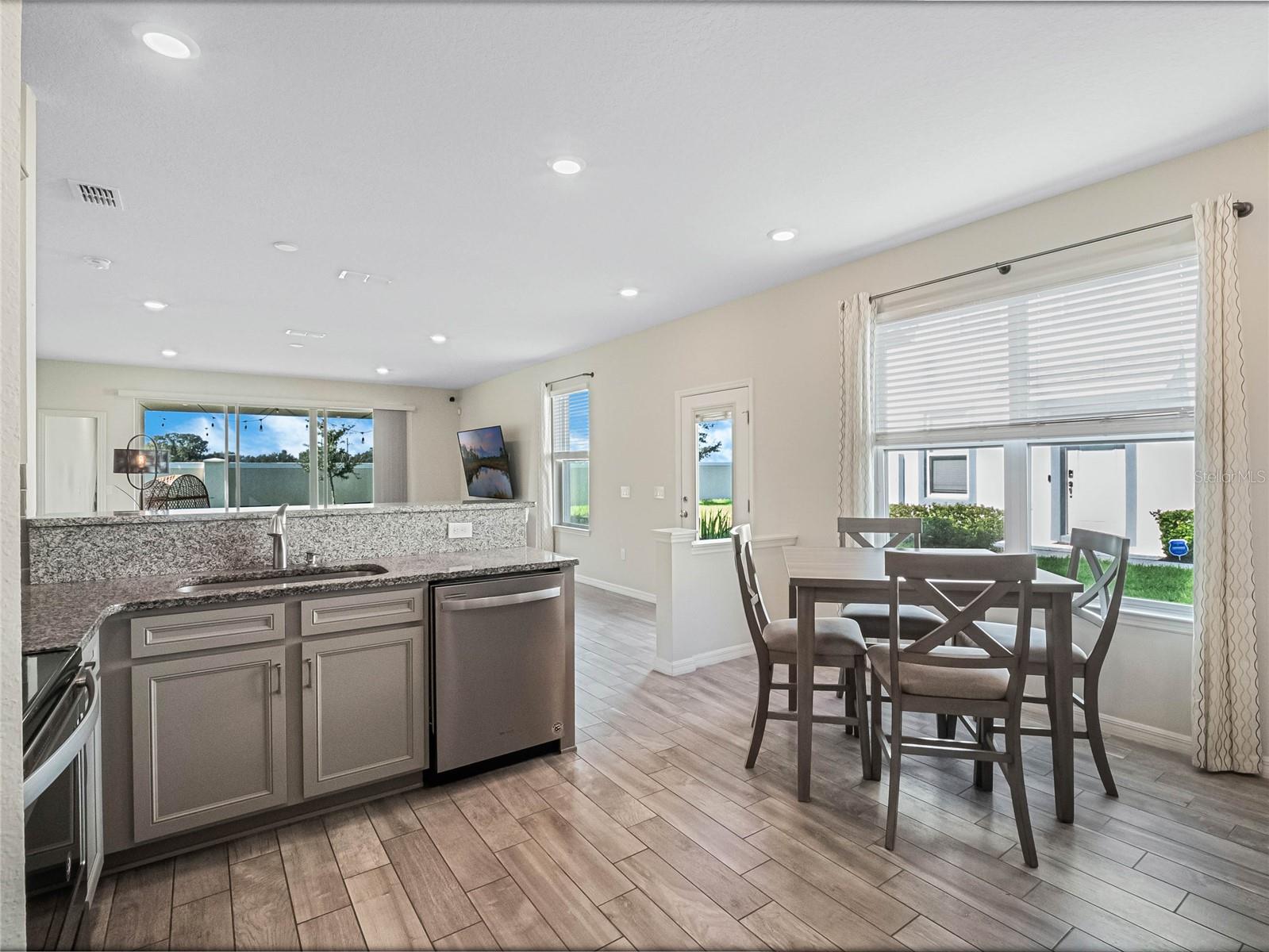 3908 GRASSLAND DR, ORLANDO, FL, 32824