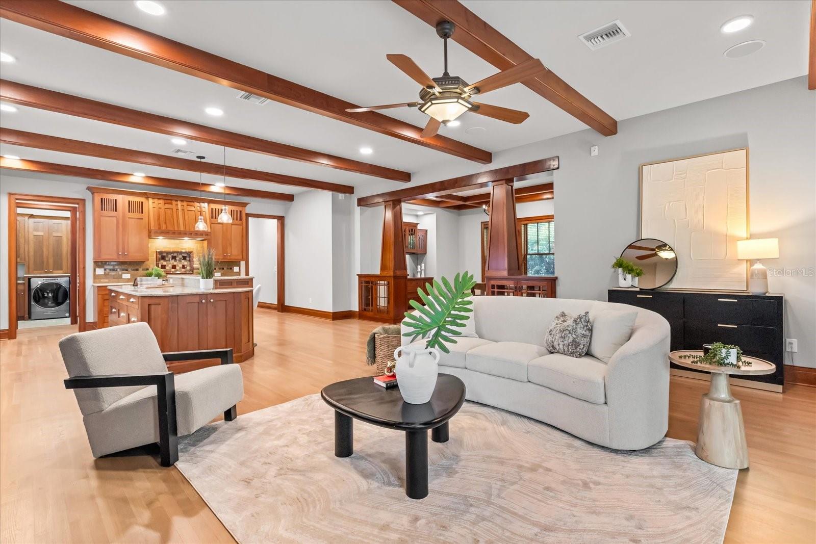 1612 E WASHINGTON ST, ORLANDO, FL, 32803