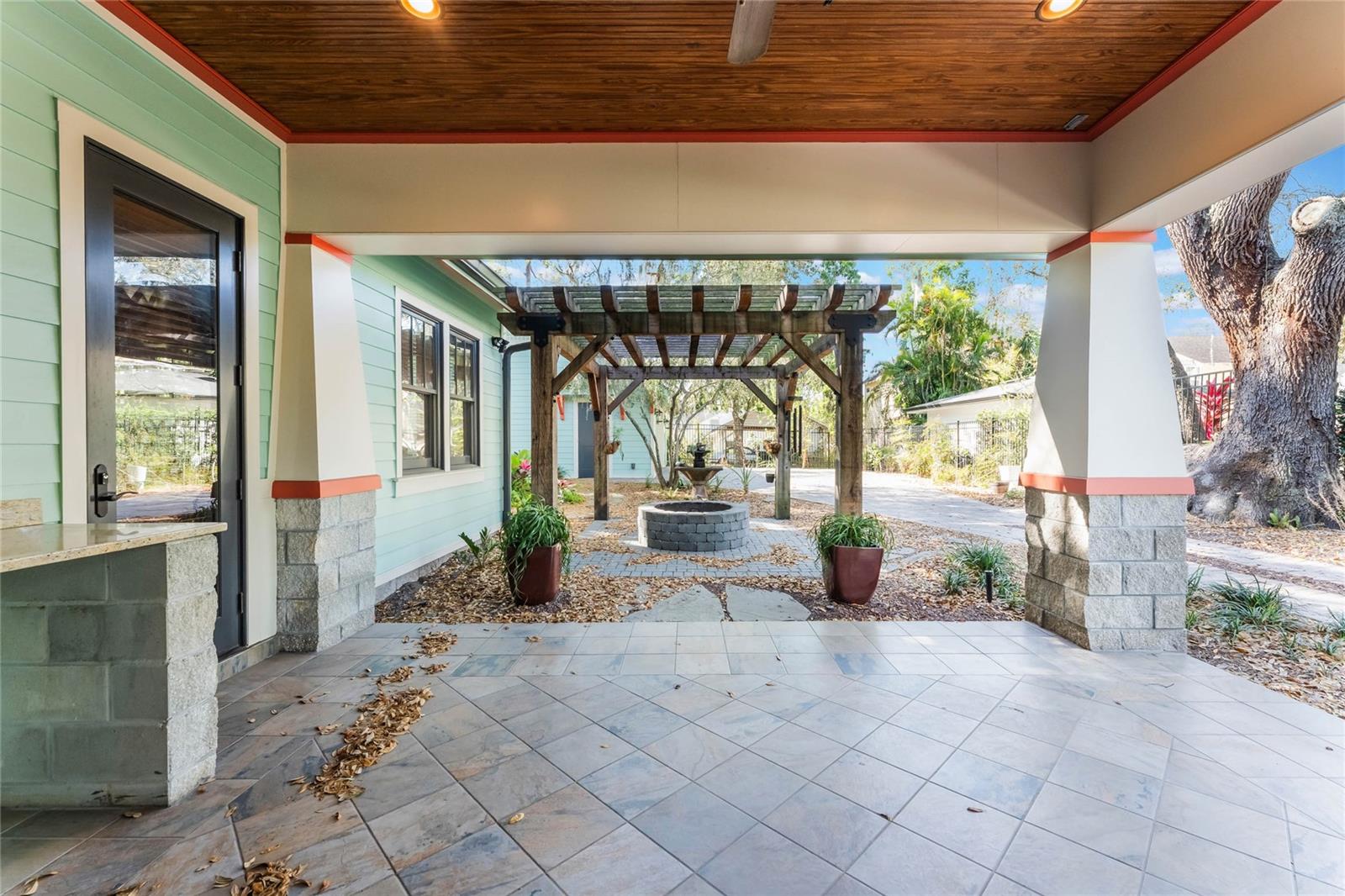 1612 E WASHINGTON ST, ORLANDO, FL, 32803