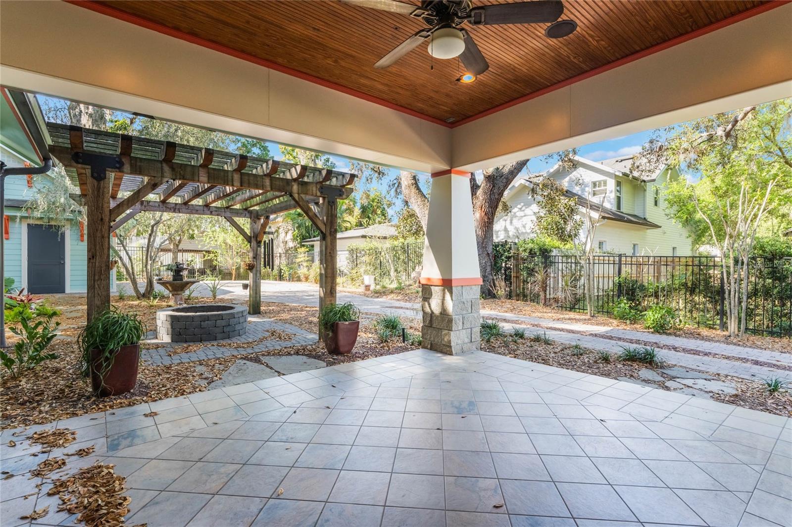 1612 E WASHINGTON ST, ORLANDO, FL, 32803
