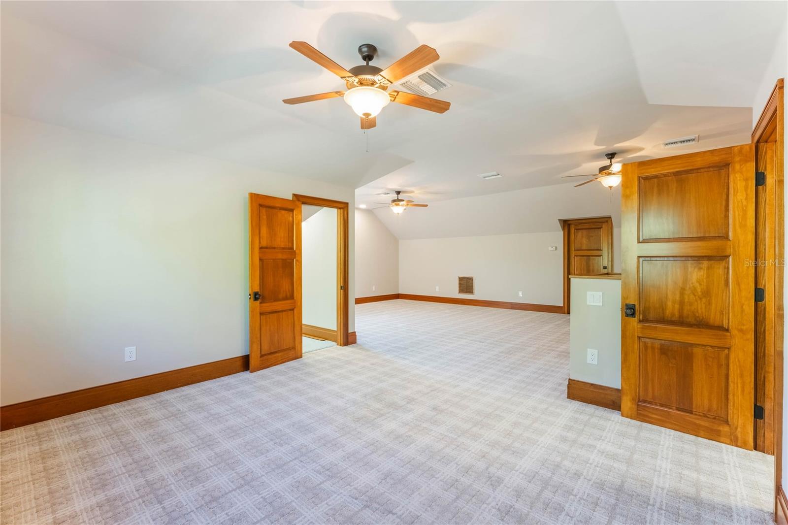 1612 E WASHINGTON ST, ORLANDO, FL, 32803