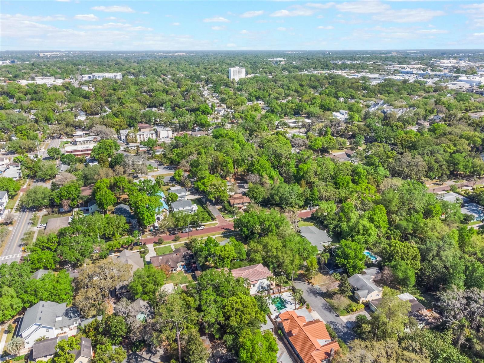 1612 E WASHINGTON ST, ORLANDO, FL, 32803