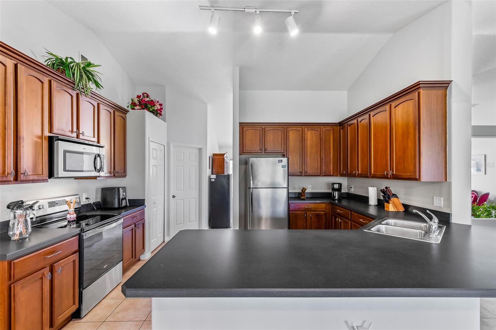 24 RIPCORD LN, PALM COAST, FL, 32164