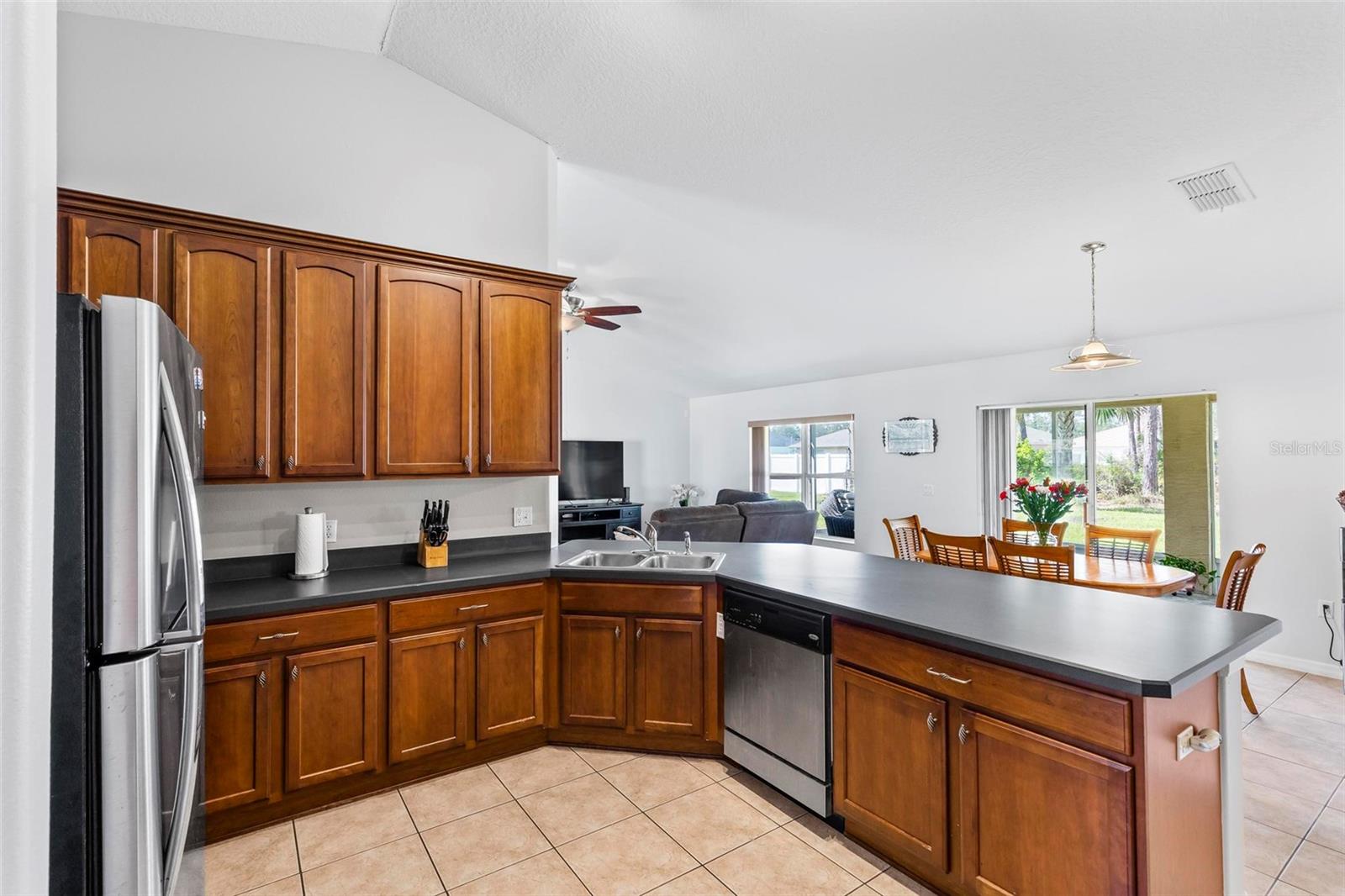 24 RIPCORD LN, PALM COAST, FL, 32164