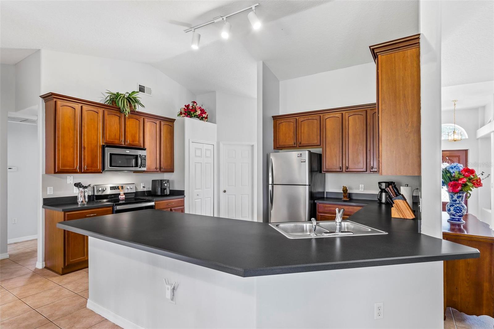 24 RIPCORD LN, PALM COAST, FL, 32164