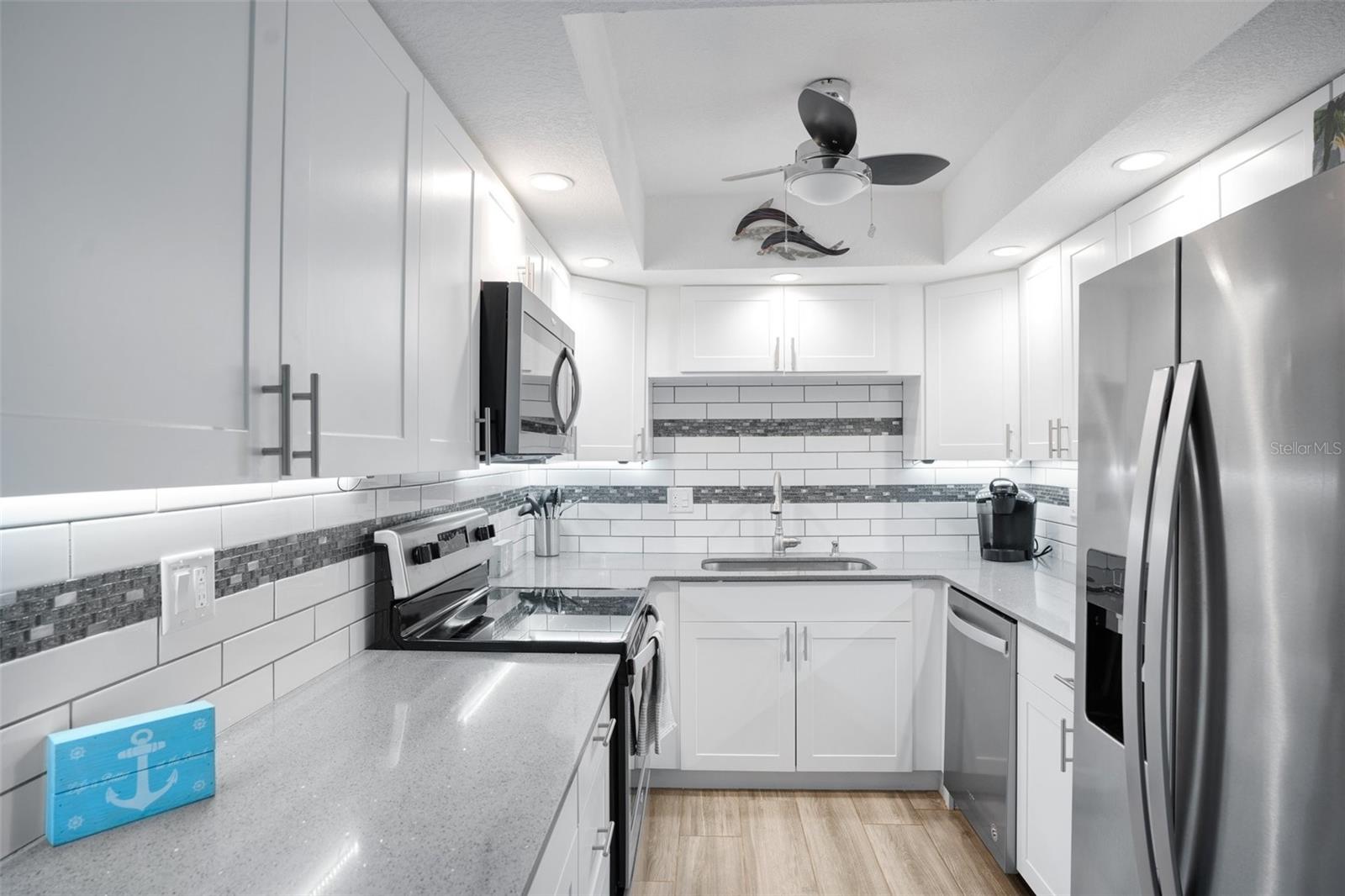 5855 MIDNIGHT PASS RD #327, SARASOTA, FL, 34242