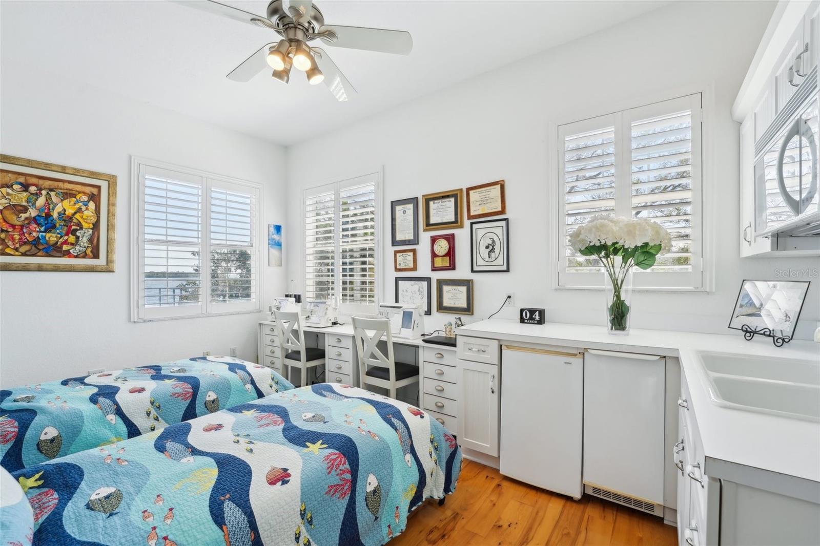5905 BAYOU GRANDE BLVD NE, ST PETERSBURG, FL, 33703